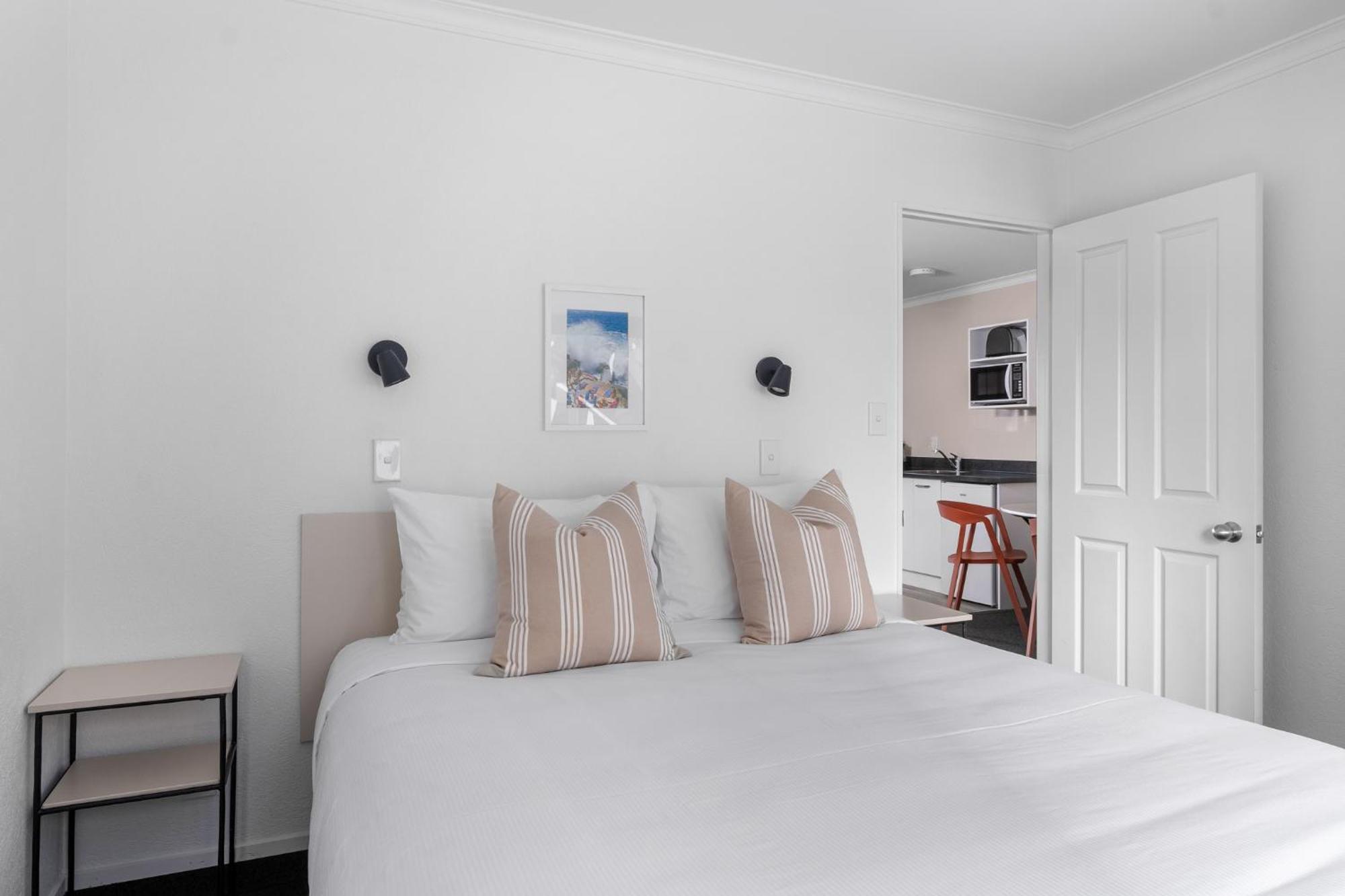 The Mission Belle Motel Mount Maunganui Room photo