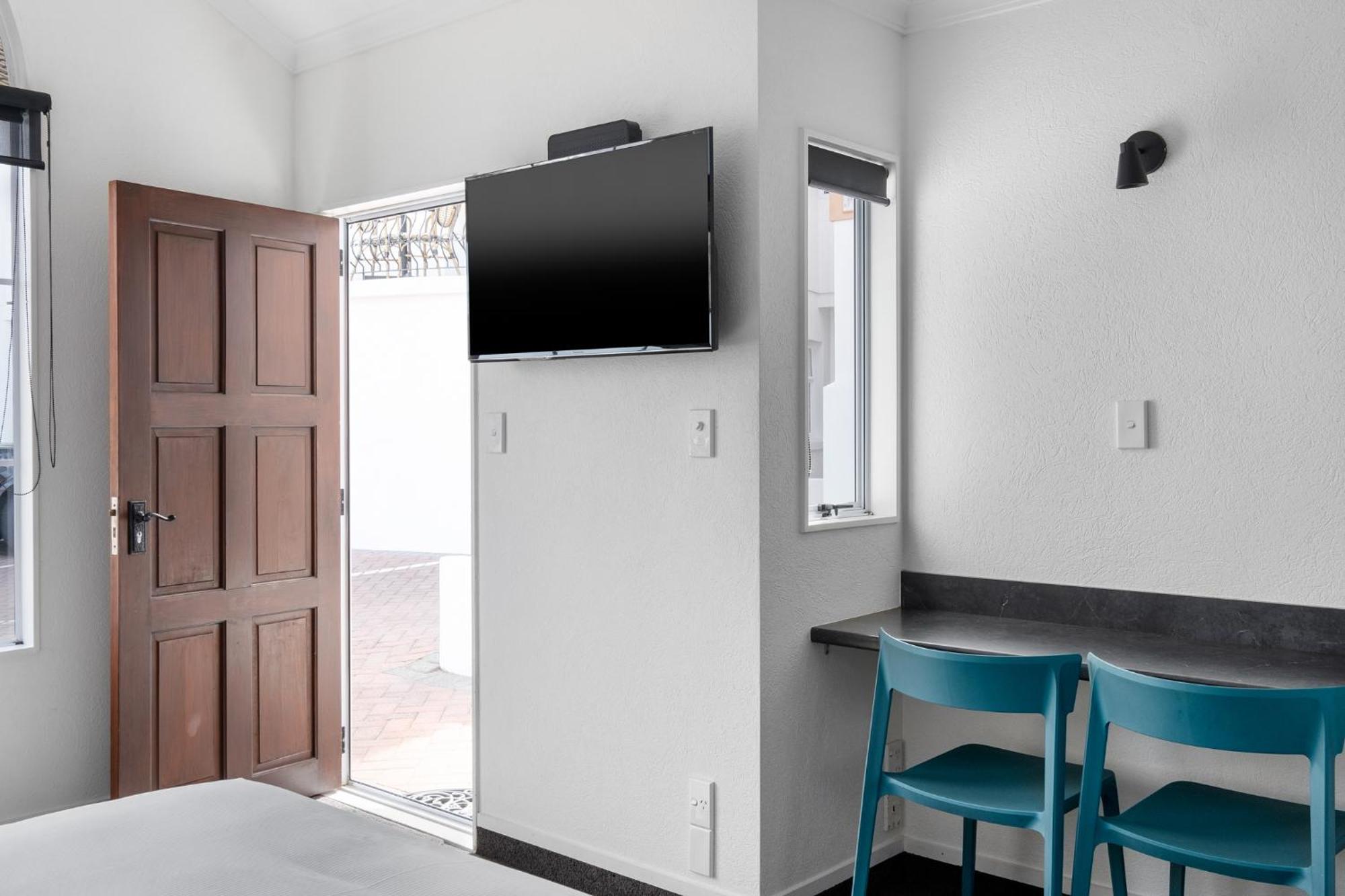 The Mission Belle Motel Mount Maunganui Room photo