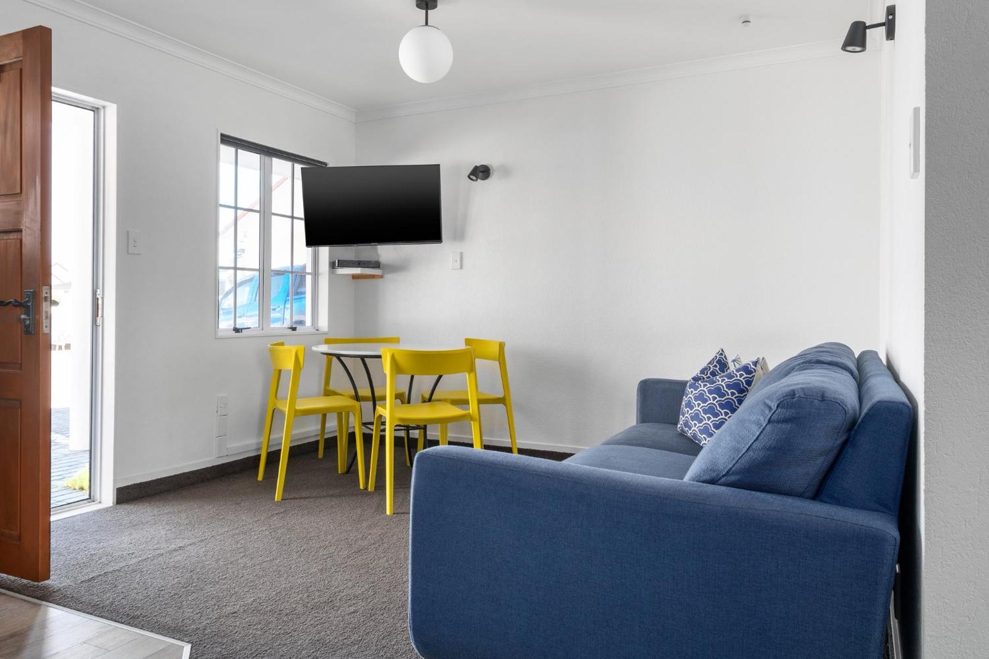 The Mission Belle Motel Mount Maunganui Room photo