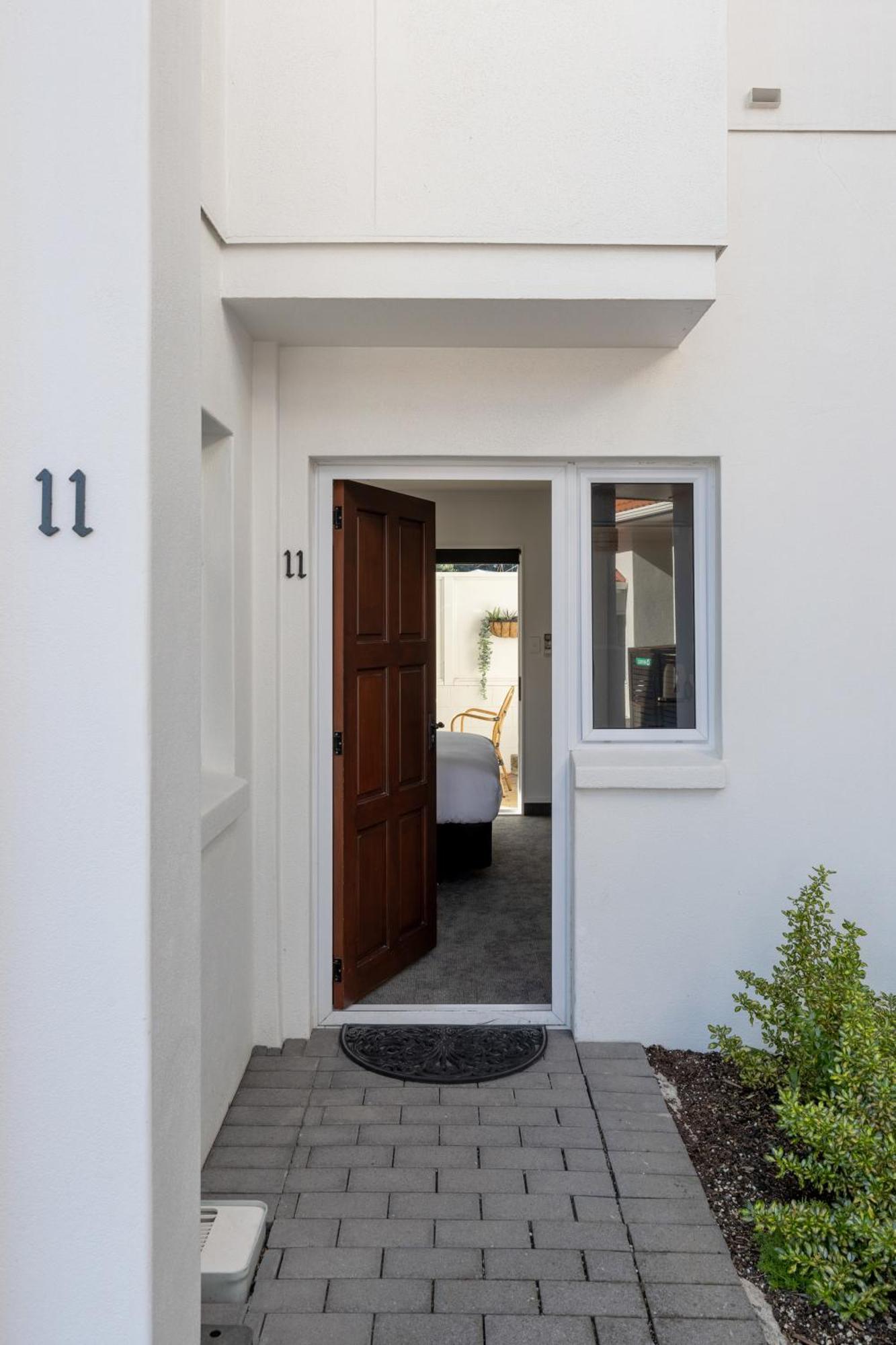 The Mission Belle Motel Mount Maunganui Exterior photo
